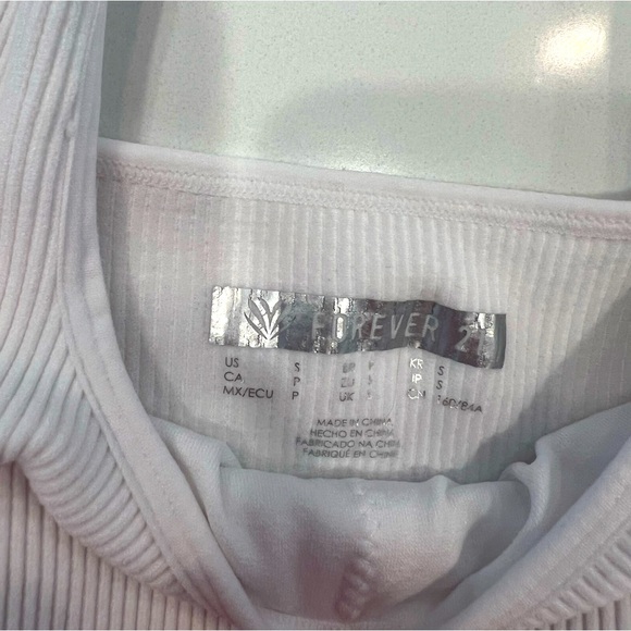 FOREVER 21 RIBBED CROP TANK - Picture 3 of 3